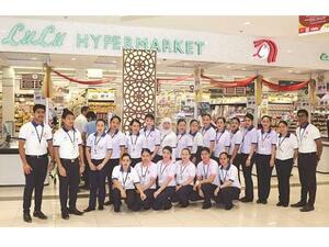 All showroom staff of LuLu Hypermarket branches throughout this month will continue wearing T-shirts that carry a message spreading awareness on the importance of preventing cancer. 