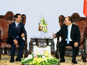 خلال الزيارة