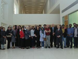 المشاركون في الندوة