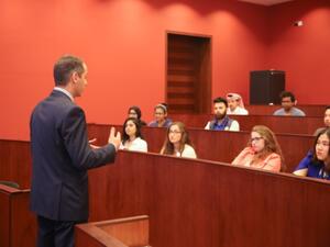 مددت الجامعة الموعد الأقصى لتقديم طلبات التسجيل والالتحاق حتى الأول من مارس 2018.