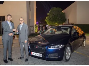 جاكوار XF