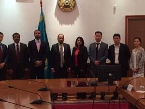 مسؤولي جمارك كازاخستان في استقبال وفد جمارك دبي 