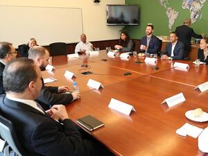 عقد الوفد الأمريكي عددا من الاجتماعات مع كبار المسؤولين القطريين.