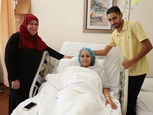 خضعت المتلقية للمراقبة في لبنان مدة شهر للتأكد من عدم حصول أية مضاعفات.