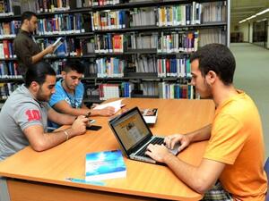 Abu Dhabi University library