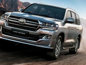 إذا كانت الفخامة والمساحة الوافرة هي ما تبحث عنه، فإن تويوتا لاندكروزر 2019 هي الخيار المثالي إذ تأتي بسعر يبدأ من 210,000 درهم إماراتي فقط.