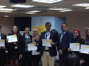 طلاب في قسم المحاسبة بالجامعة الأمريكية بالقاهرة