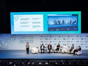 حلقة نقاشية من قمة ويش السابقة