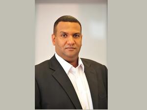 أبو العلا مصطفى، نائب الرئيس للخدمات والحلول المؤسسية وداتامينا