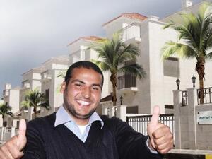 Mohammad Ali Saadawi as winner of its fourth Goushan Al Omor Greenland villa