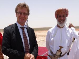 Alexander Dittmar, Managing Director of Bauer Nimr and Abdulla Issa Al-Rawahy, Nawras Chief Strategy Officer