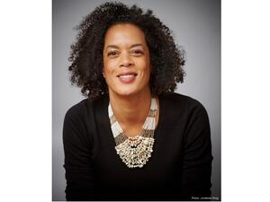 الكاتبة أميناتا فورنا