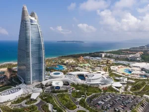 من المتوقع أن يسهم منتجع "أتلانتس سانيا" في إعادة تعريف مشهد السياحة والضيافة في منطقة جزيرة "هاينان" من خلال وضعهما على الخريطة العالمية.