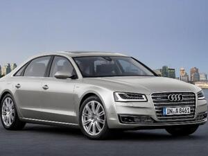 أودي A8