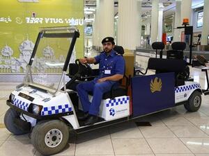 عربة التخليص الجمركي الذكية