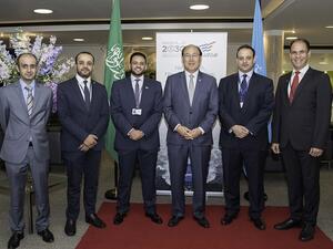 خلال الاجتماع