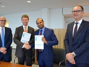 تم توقيع اتفاقية الشراكة في مدينة هامبورغ بألمانيا