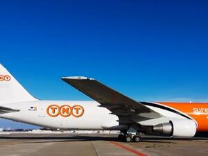 TNT Express Boeing 767 