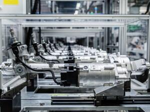 Bosch electric steering system. (GB)