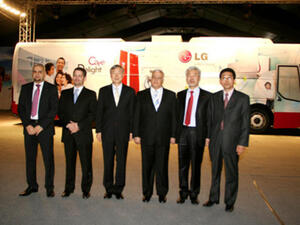 LG Care and Delight Bus toured the cities of Amman, Zarqa and Irbid, where it was met by over 558 visitors in 14 days
