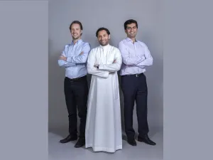 مؤسسين كريم