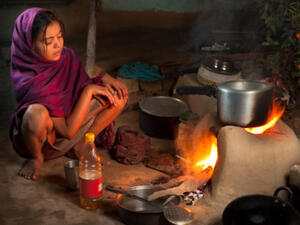 Children between the ages of 15 and 17 make up 46% of the total child labor market in Egypt, where the percentage of girls reaches 21%