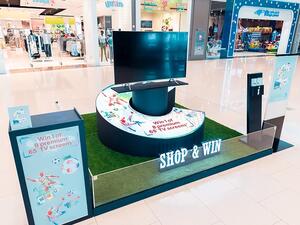 تلفاز سامسونغ فائق التقنية 65 بوصة.