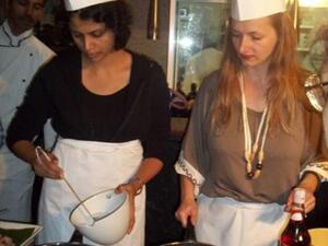 Cooking class participants