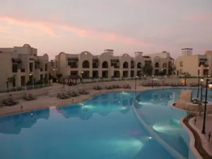 منتجع وسبا كراون بلازا البحر الميت