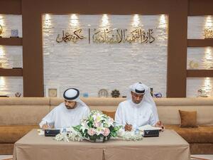 The new agreement was signed by His Excellency (H.E.) Ali Eissa Al Nuaimi, Director General, DED-Ajman and H.E. Yafea Eid Al Faraj, Director General, Department of Land and Real Estate Regulation.