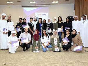 ستتاح الفرصة أمام المشاركين للاطلاع على صناعات الأقنعة المفصلة على الوجه، بما في ذلك استخدام الأدوات والمؤثرات الحية لتفعيل الصورة الحية الواقعية لماكياج المؤثر البصري للشخصية.