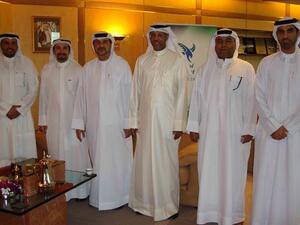 Abdulrahman Qassim Al Ali with the visiting delegation