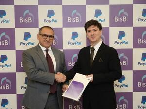 Hassan Jarrar, BisB CEO, and Efi Dahan, PayPal General Manager in Russia, Middle East and Africa.