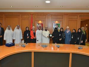 أعرب وفد بلدية دبي عن تقديره الكبير لتجربة جمارك دبي في تحقيق التميز المؤسسي عبر تطبيق أفضل الممارسات العالمية من خلال اتباع أحدث المنهجيات الدولية الحديثة للتطوير والتميز.