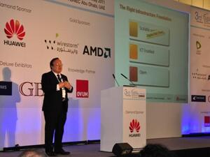 Ronald Raffensperger, Director of Cloud Computing Marketing at Huawei Technologies speaking during the summit
