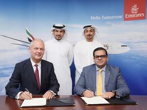 2.	تيري أنتينوري، ويزن الخضيري يوقعان مذكرة التفاهم بين طيران الإمارات وهيئة تنشيط السياحة الأردنية بحضور الشيخ ماجد المعلا وعادل الغيث