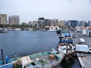 خور دبي.. دور حيوي في تنشيط الحركة التجارية والسياحية بإمارة دبي