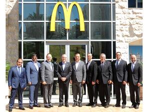 خلال زيارة رئيس مجموعة الدول التأسيسية لماكدونالدز العالمية