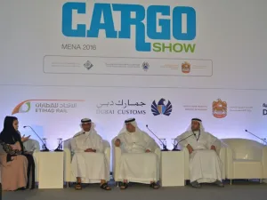 خلال الحدث
