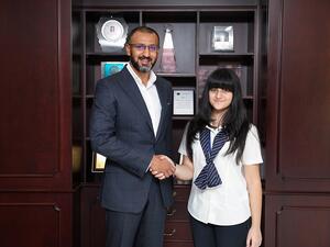 دانة البلوشي، الطفلة الإماراتية النابغة والبالغة من العمر 12 عاماً.