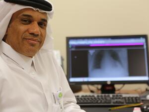 الدكتور عبد العزيز الخليفي.. "عليك أن تحب عملك لتبدع فيه