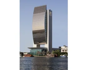 بنك الإمارات دبي الوطني