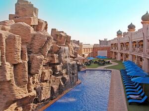 يمكن للضيوف الاستمتاع بأوقات عائلية فريدة من نوعها في المنتجع، وسيحصلون على خصم نسبته 15% على تسعيرة الإقامة الأصلية للغرف من جميع الفئات.