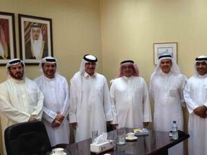 Adel Khalifa Al Shaer and his accompanying delegation with officials of Bapco