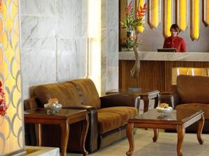 Emirates Grand Hotel lobby