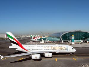 طيران الإمارات