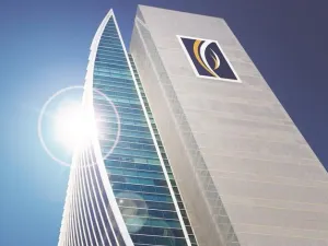 بنك الإمارات دبي الوطني