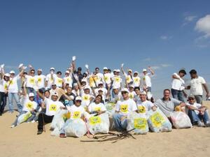 Fairmont Dubai Beach Clean Up