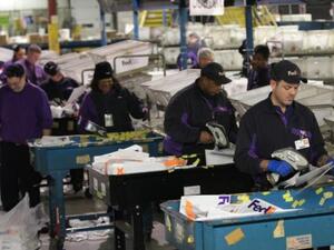 FedEx peak season shipments