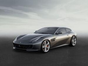سيّارة فيراري GTC4Lusso